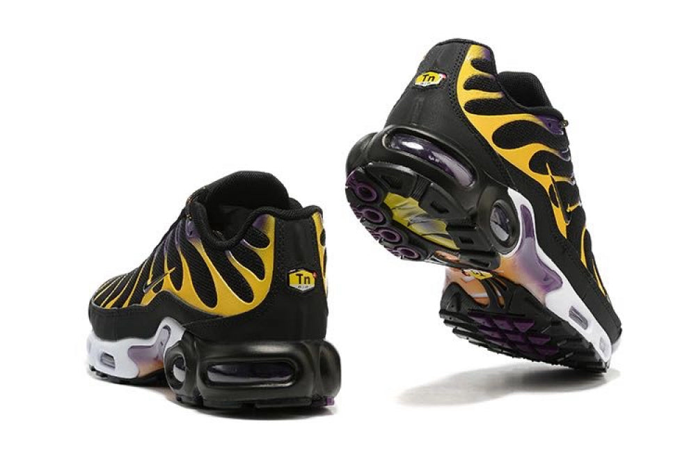Air Max TN Plus "University Gold"