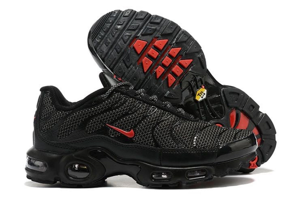 Air Max TN Plus "Red Swoosh"
