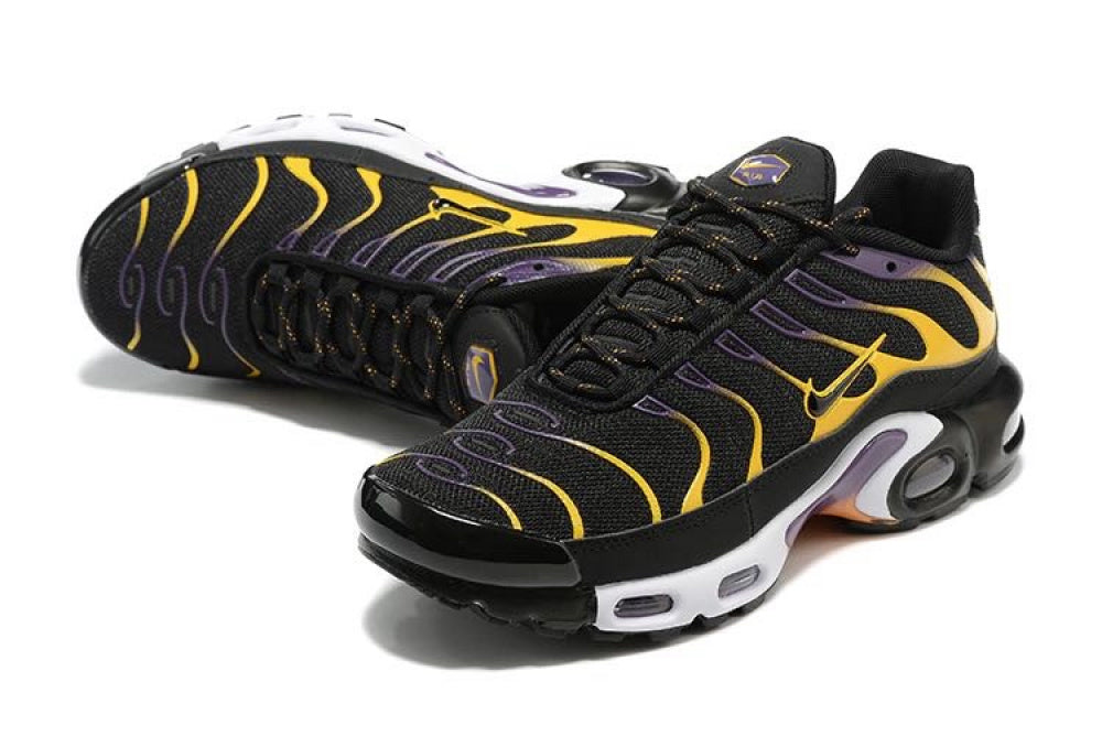 Air Max TN Plus "University Gold"